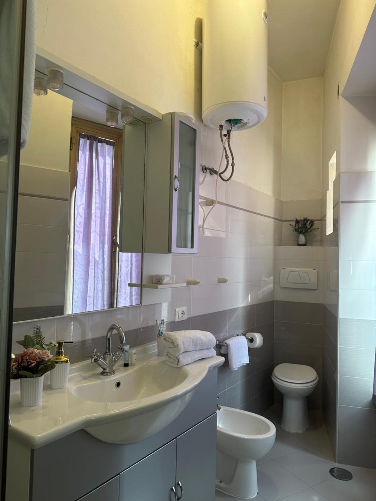 Loft Germanico Apartment Roma Ngoại thất bức ảnh